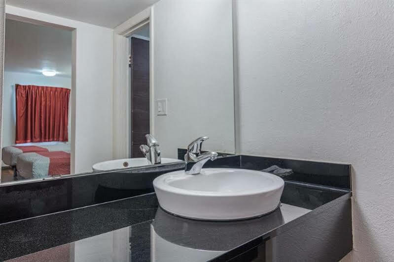 Oyo Hotel Texarkana North Heights Ar Hwy I-30 Eksteriør billede